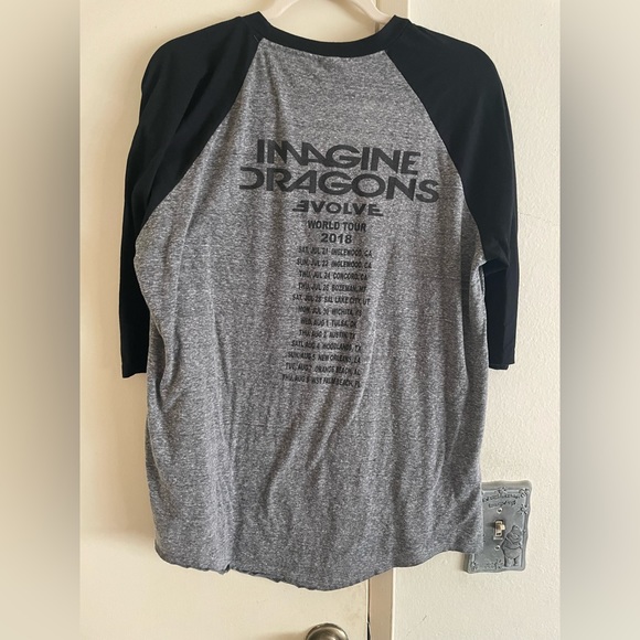 Imagine Dragons 2018 Evolve World tour raglan tee - Picture 2 of 3